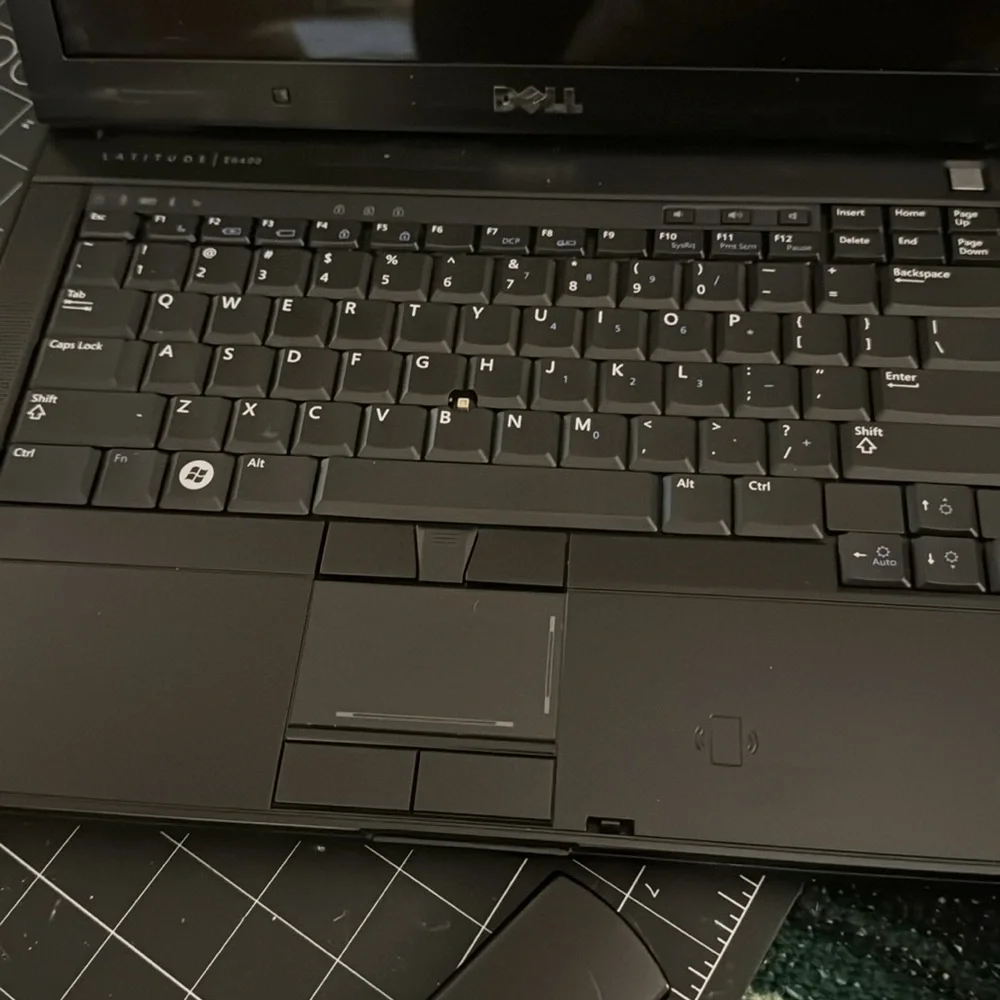 Dell Latitude E6400 Computer (Needs Battery)